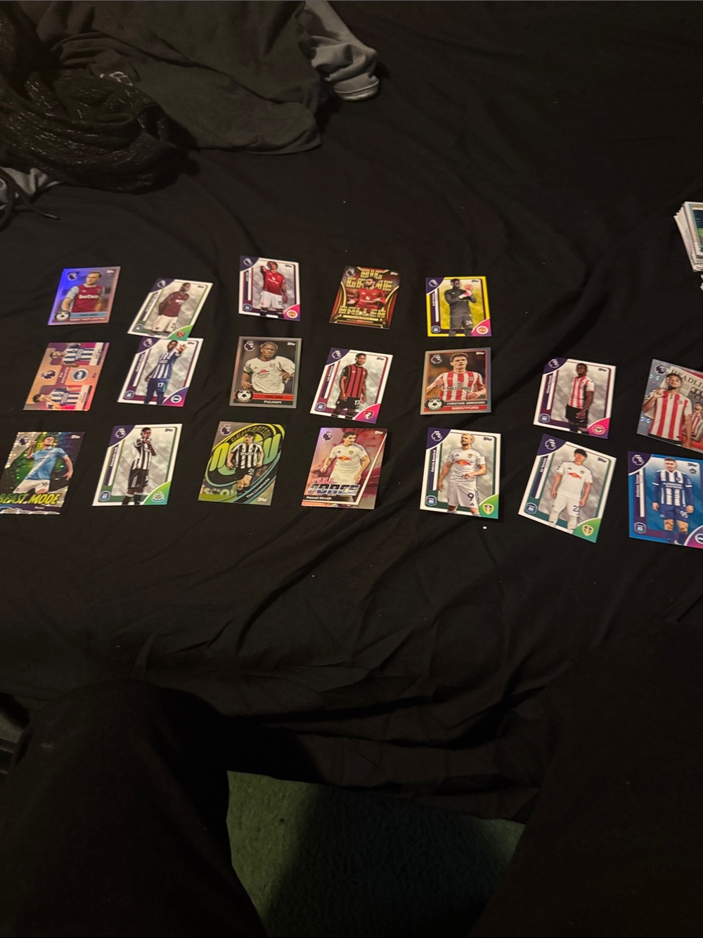 Sports Trading Cards - Picture 8 of 8